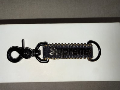 Supreme x b.b. Simon Denim Keychain Supreme x b.b. Simon Denim Keychain