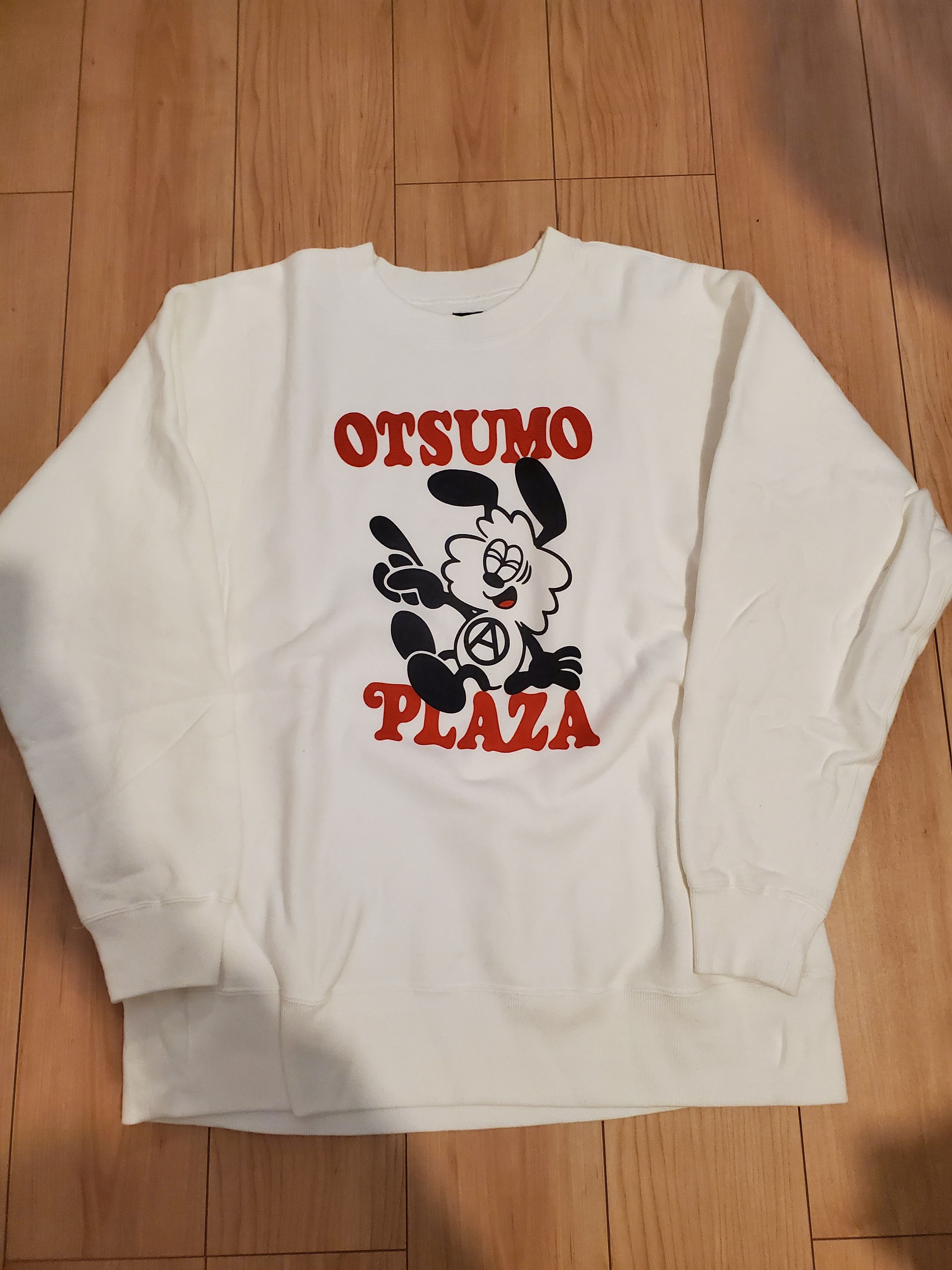 OTSUMO PLAZA Exclusive Item Otsumo Plaza Crew Neck Sweat Shirt "White"