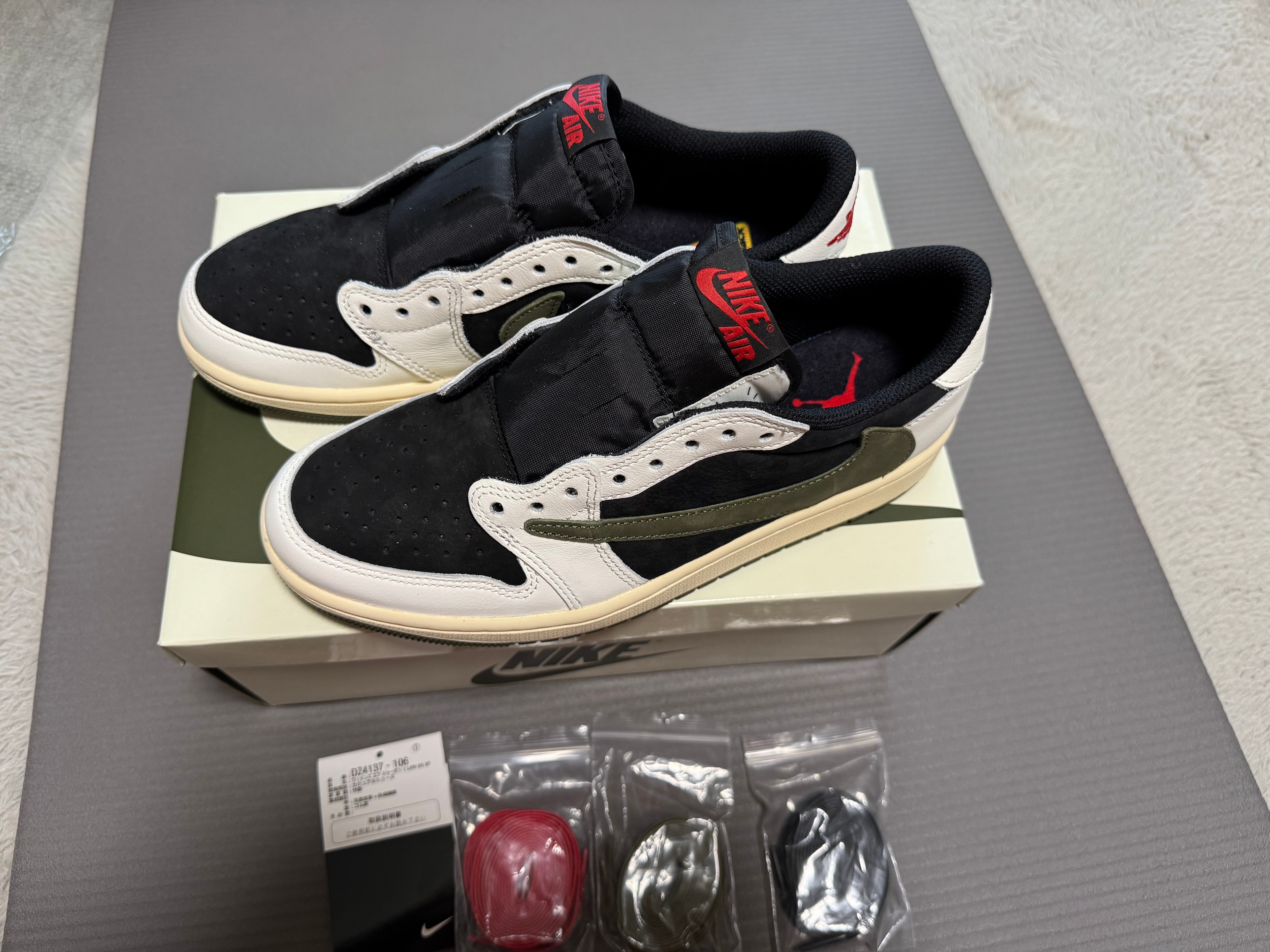 Travis Scott × Nike Women's Air Jordan 1 Low OG "Medium Olive"