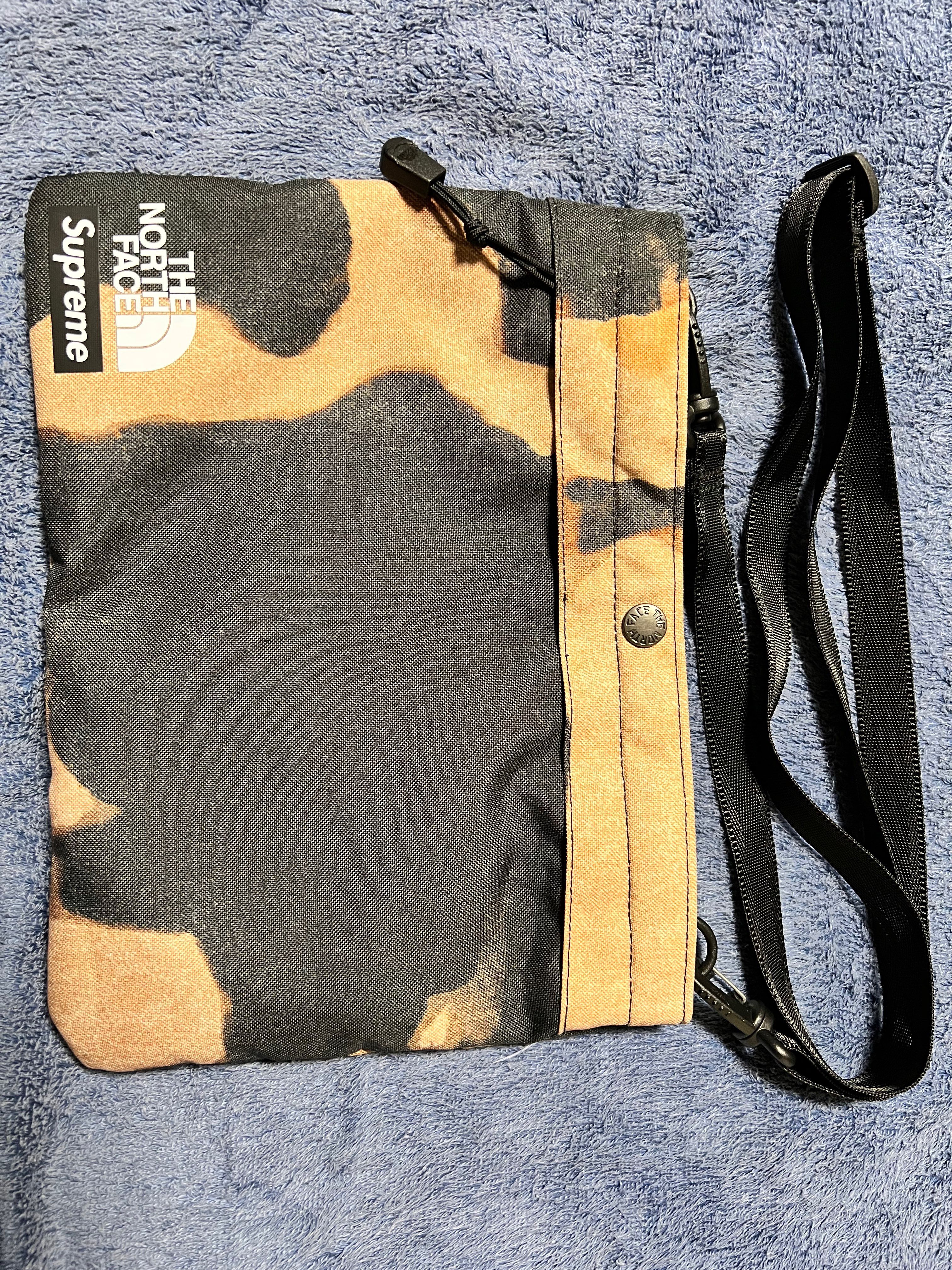 Supreme x The North Face Bleached Denim Print Shoulder Bag "Black"