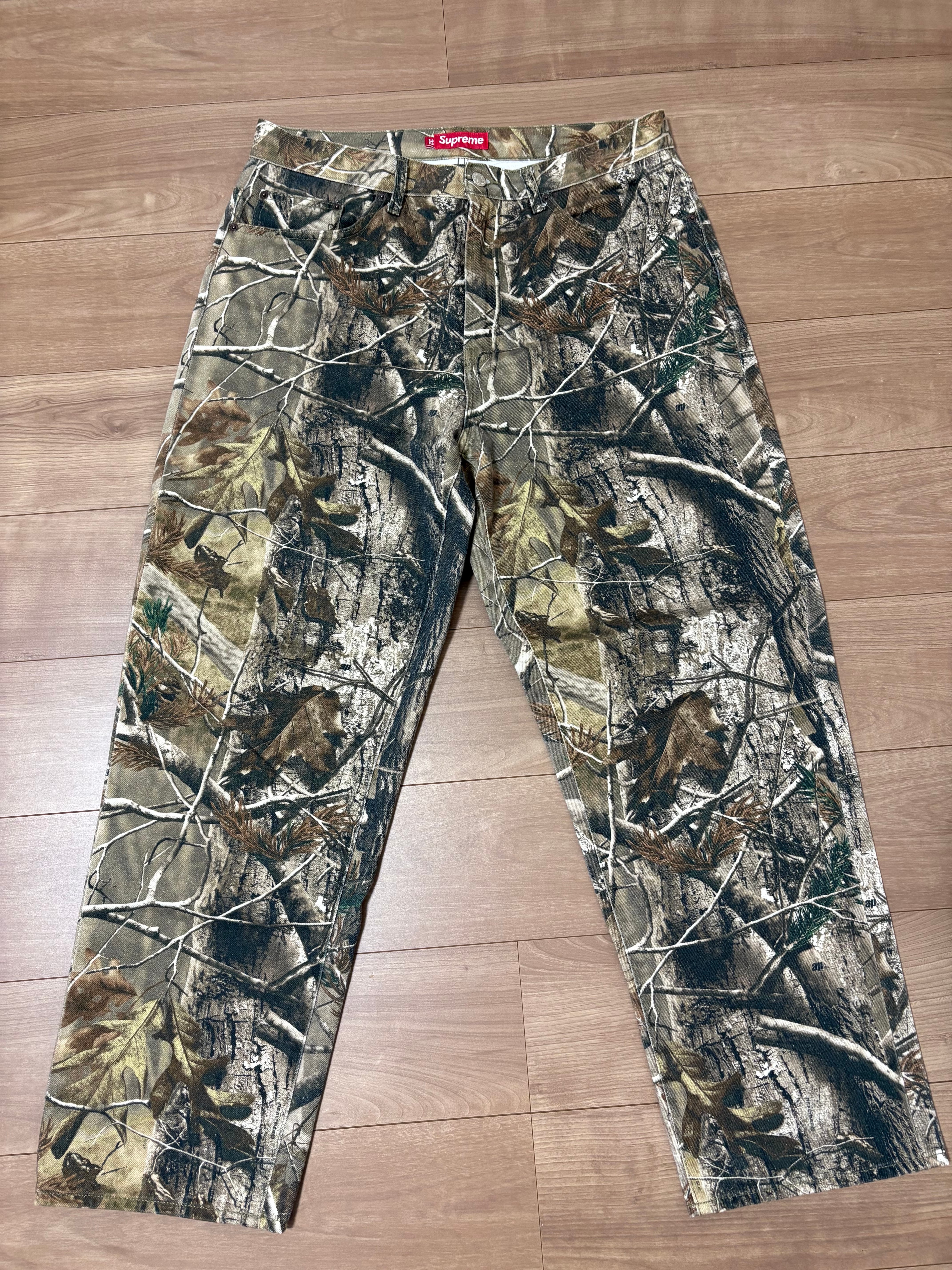 Supreme Baggy Jean (25FW) "Realtree AP Camo"