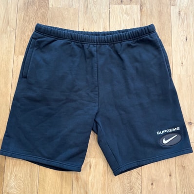 Supreme / Nike Jewel Sweatshort "Black"