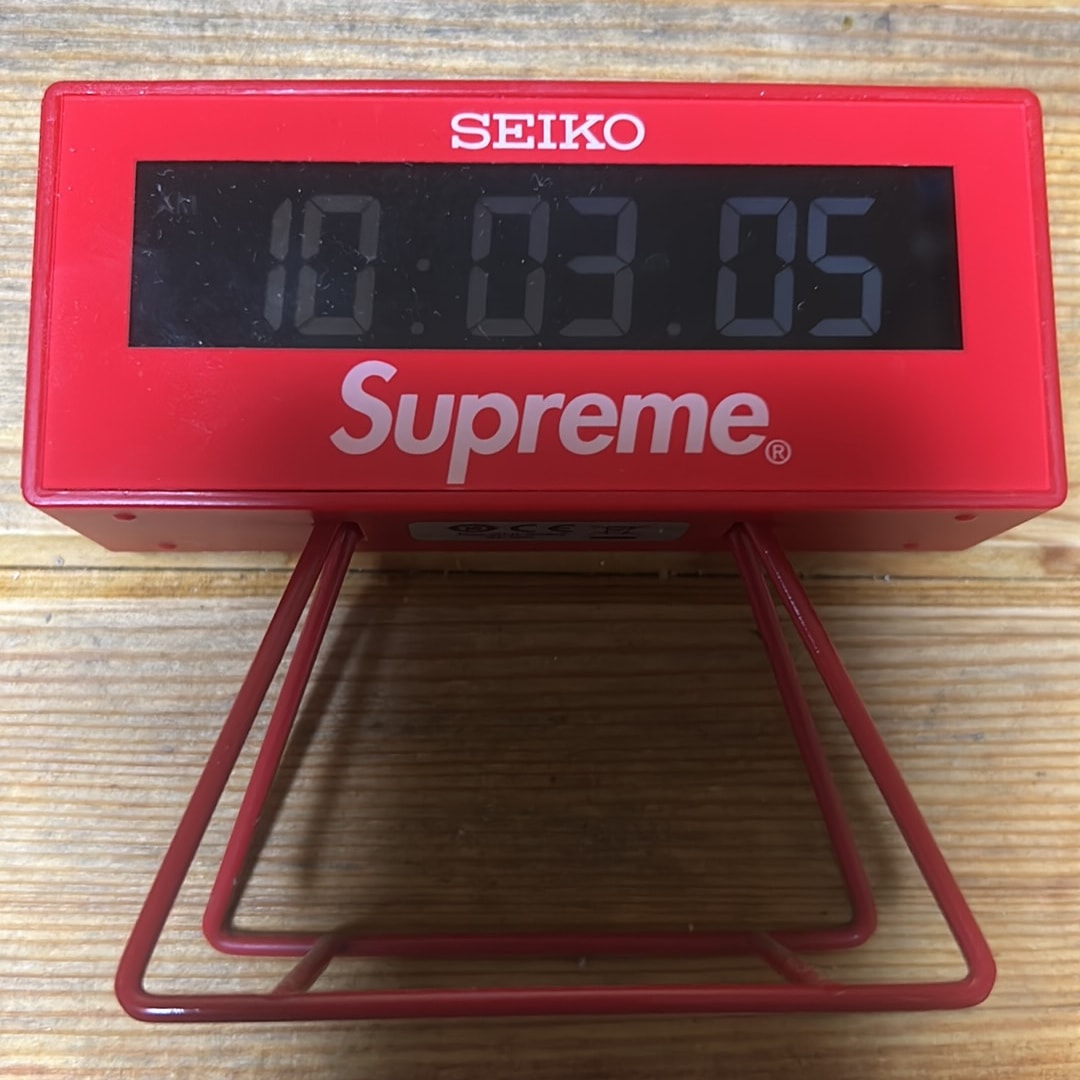 Supreme / Seiko Marathon Clock "Red"
