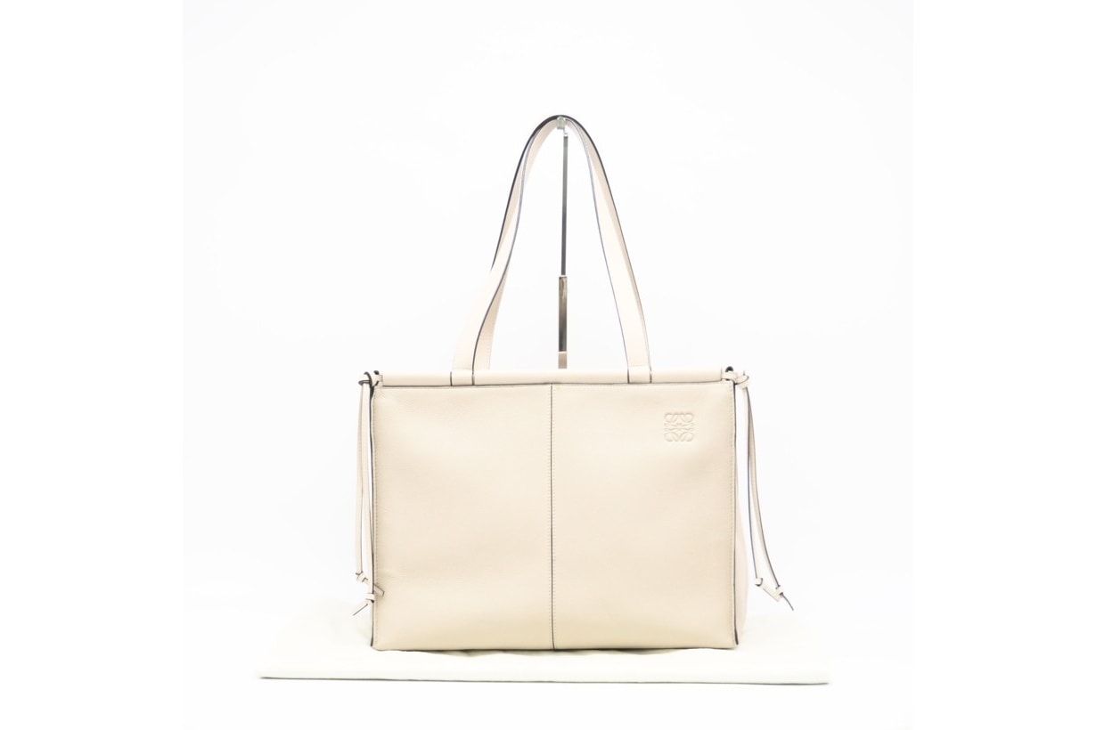 極美品 LOEWE ロエベ クッショントート ソフトグレインカーフ ミディアム クッショントート 309.12.W76 トートバッグ ベージュ グレインカーフレザー レディース