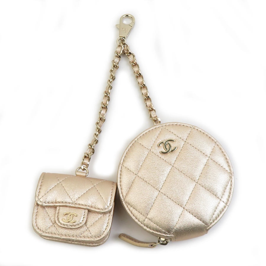シャネル CHANEL コインケース AirPods proケース レザー ゴールド レディース【中古】 r10923a