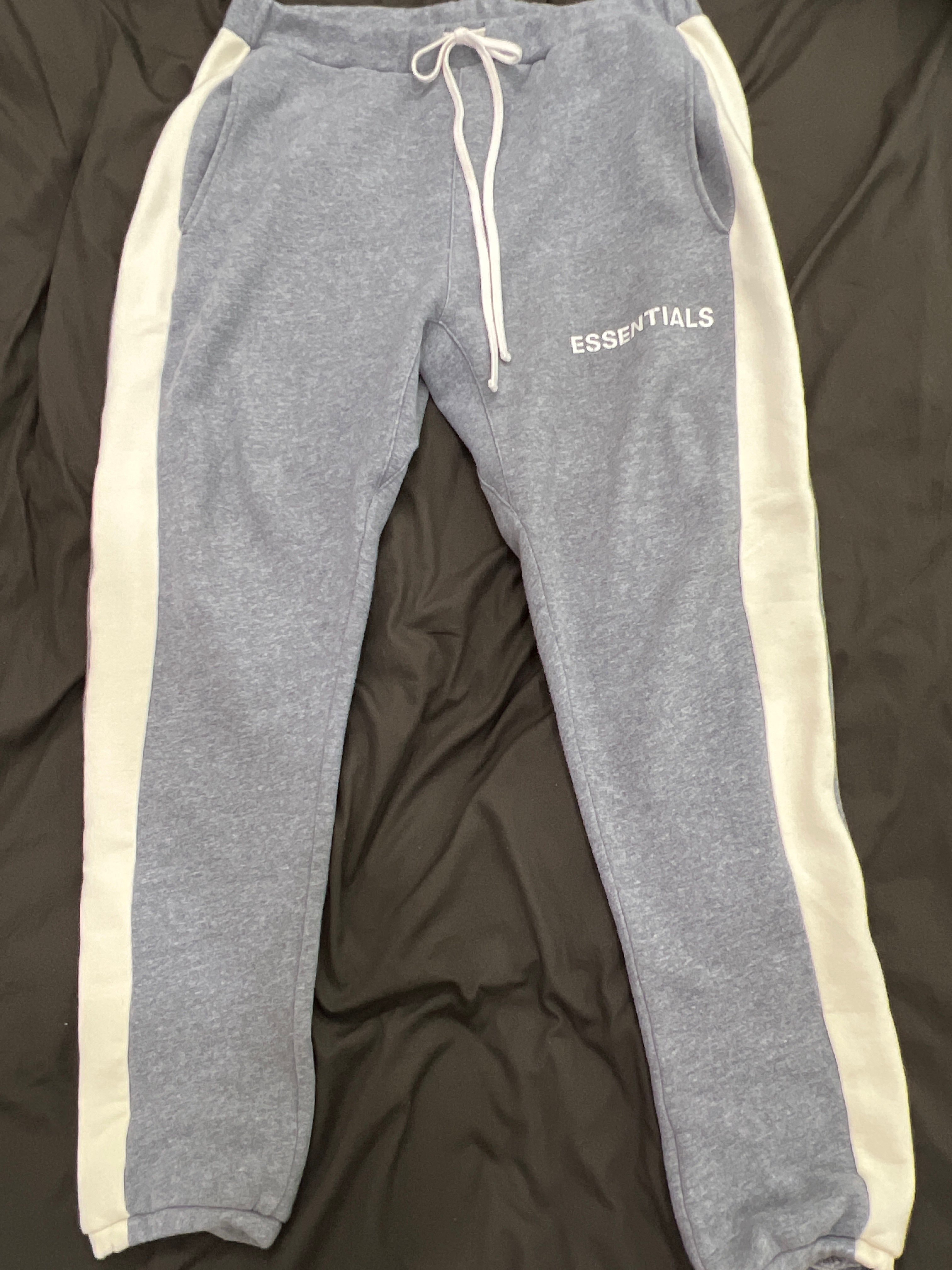 FEAR OF GOD Essentials Side Stripe Sweatpants "Grey"