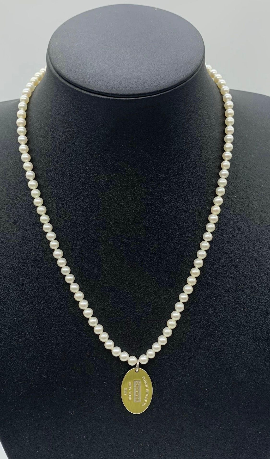 Supreme / Tiffany & Co. Return to Tiffany Oval Tag Pearl Necklace "Pearl"