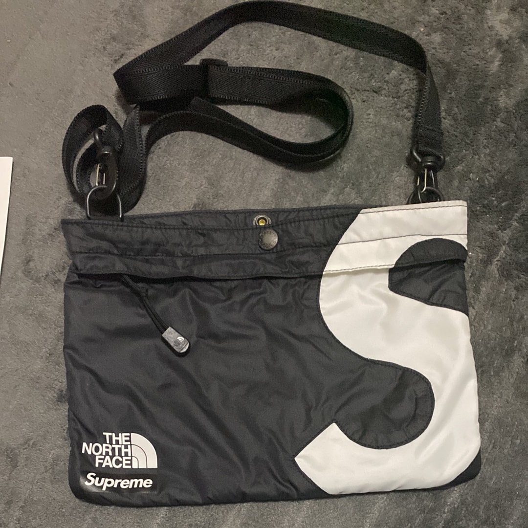 Supreme x The North Face S Logo Shoulder Bag "Black"