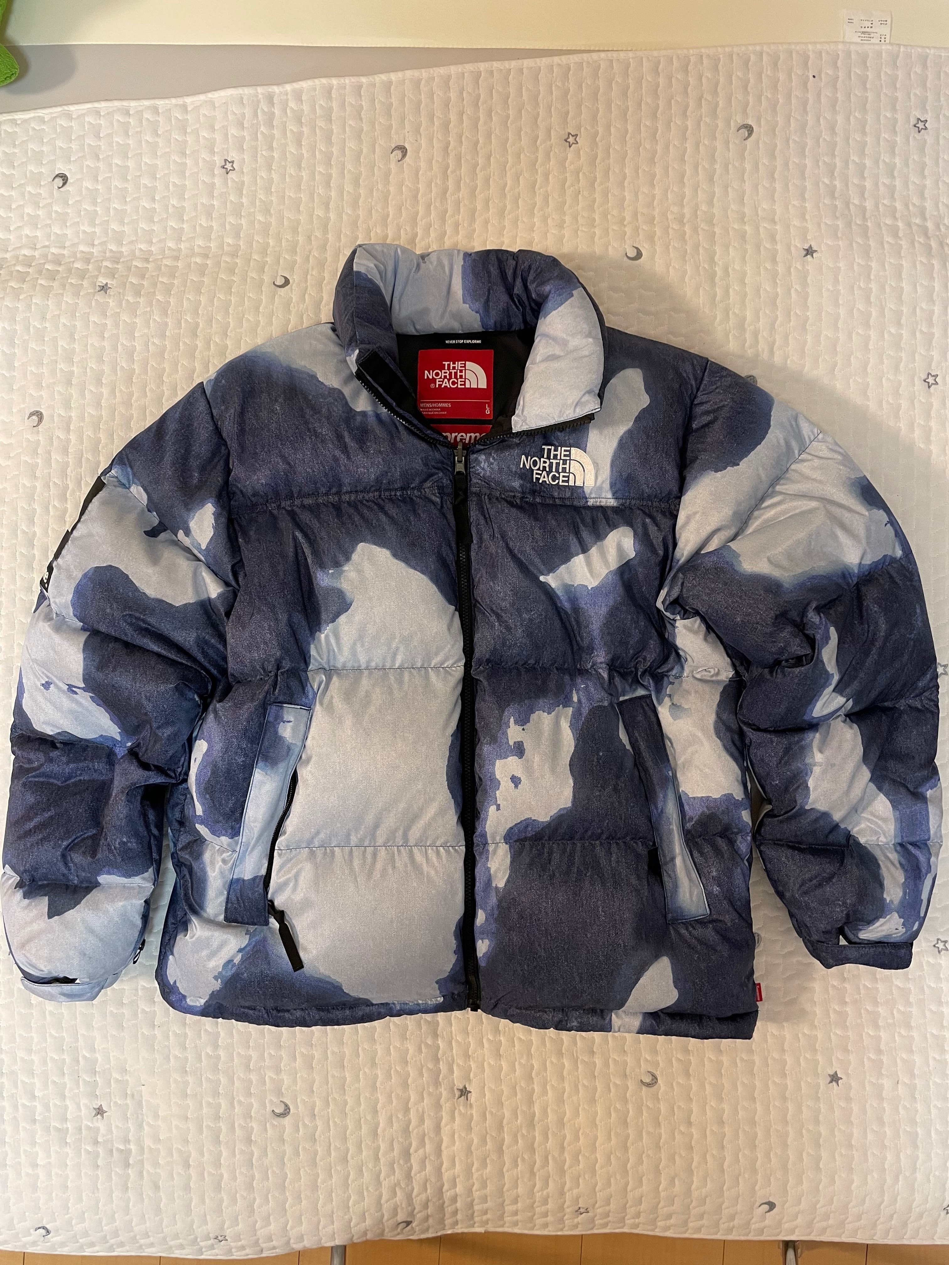 Supreme x The North Face Bleached Denim Print Nuptse Jacket "Indigo"