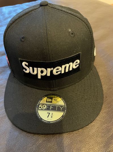 Supreme World Famous Box Logo New Era® "Black"