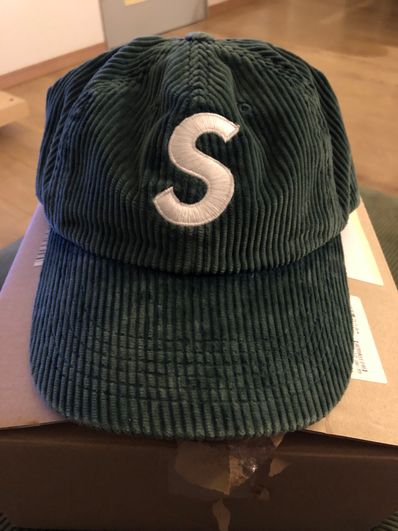 Supreme Corduroy S Logo 6-Panel "Green"