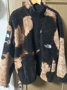 Supreme / The North Face Bleached Denim Print Fleece Jacket