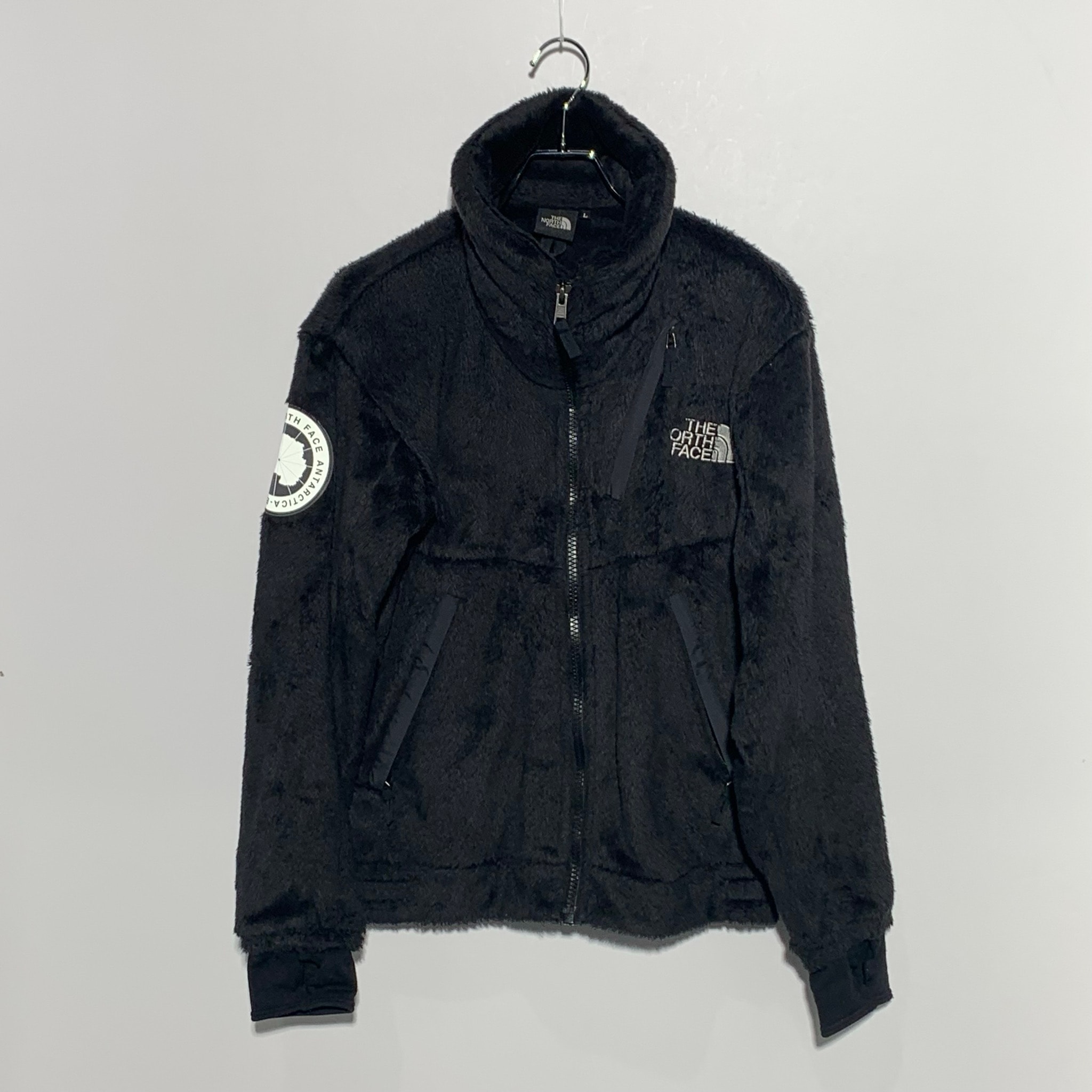 The North Face Antarctica Versa Loft Jacket  "Black"