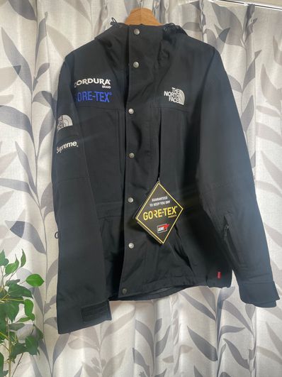 Supreme x The North Face Expedition Jacket "Black"