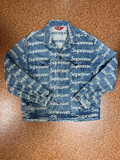 Supreme Frayed Logos Denim Trucker Jacket "Blue"