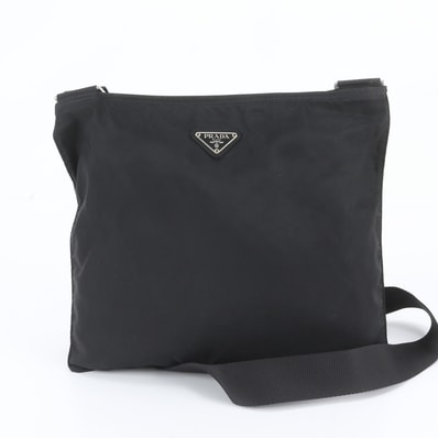 ■美品 プラダ テスート ナイロントライアングル ロゴショルダーバッグ
