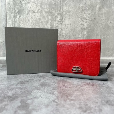 【BALENCIAGA】バレンシアガ 二つ折り財布 箱 保存袋付き BBロゴ コンパクトウォレット レッド レザー シルバー金具 レディース ミニ財布