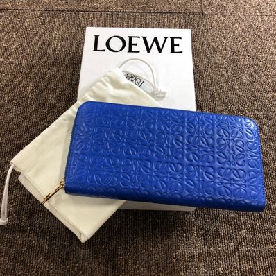 ロエベ ラウンドファスナー 長財布