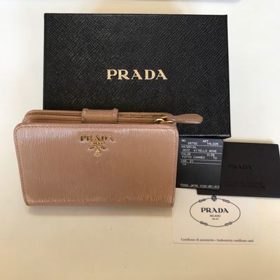 プラダ 財布 PRADA