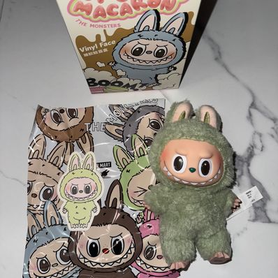 POP MART THE MONSTERS (LABUBU) Exciting Macaron Plush Series GREEN GRAPE