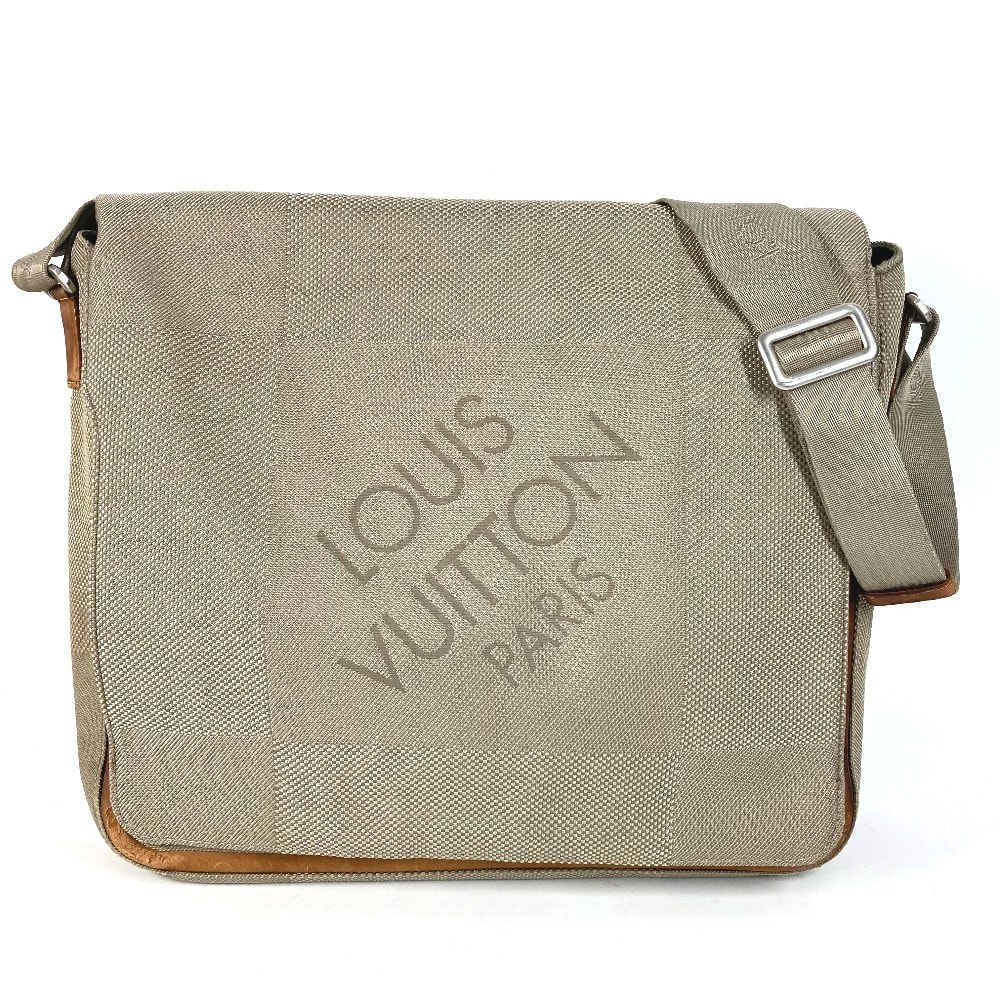 ルイヴィトン LOUIS VUITTON メサジェ M93031  ダミエジェアン カバン フラップ 斜め掛け ショルダーバッグ ダミエジェアンキャンバス サーブル カーキ