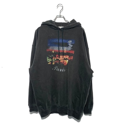 バレンシアガ Paris プリントパーカー