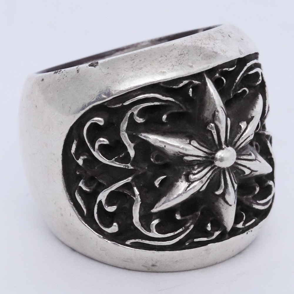 Chrome Hearts Classic Oval Star Ring "Silver"