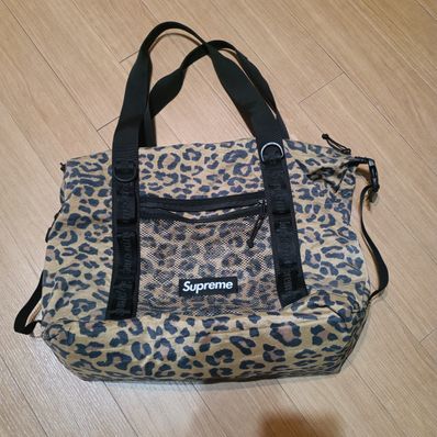 Supreme Zip Tote 25L "Leopard" (20FW)