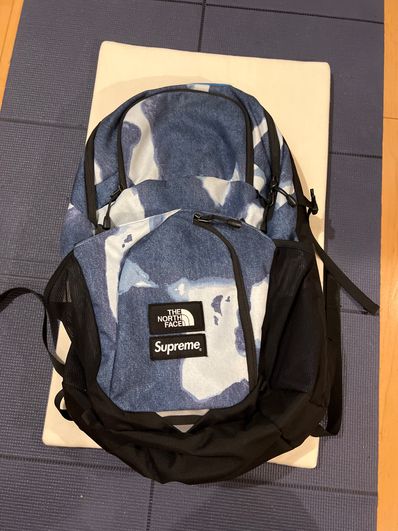 Supreme x The North Face Bleached Denim Print Pocono Backpack "Indigo"