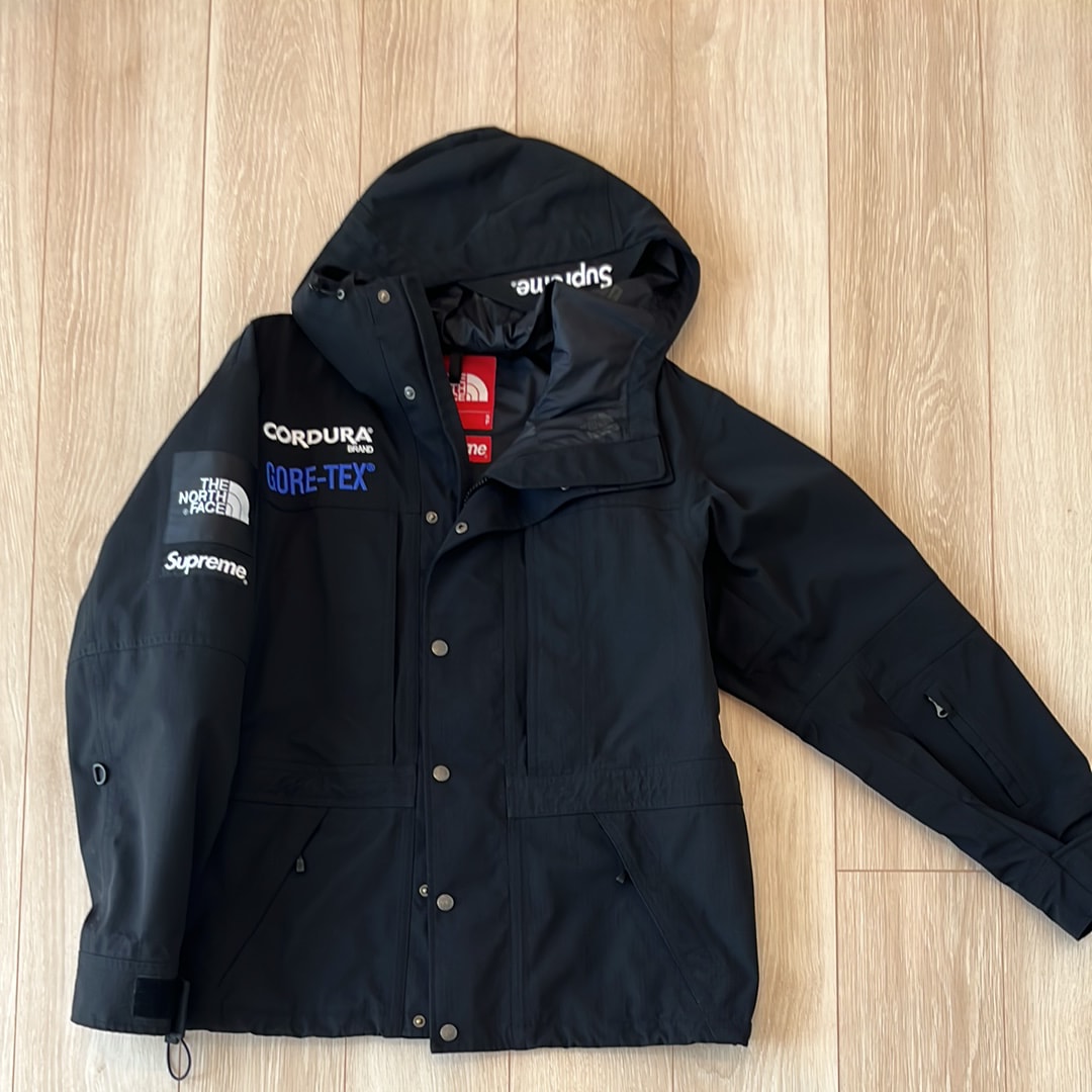 Supreme x The North Face Expedition Jacket "Black"