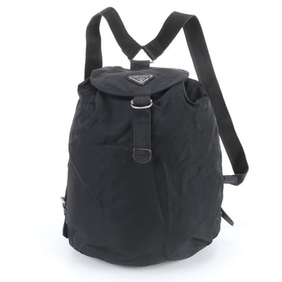プラダ テスート ナイロントライアングルロゴリュックサック