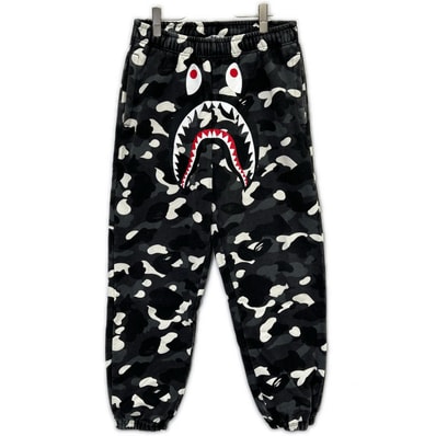 アベイシングエイプ グレー シャークパンツ M