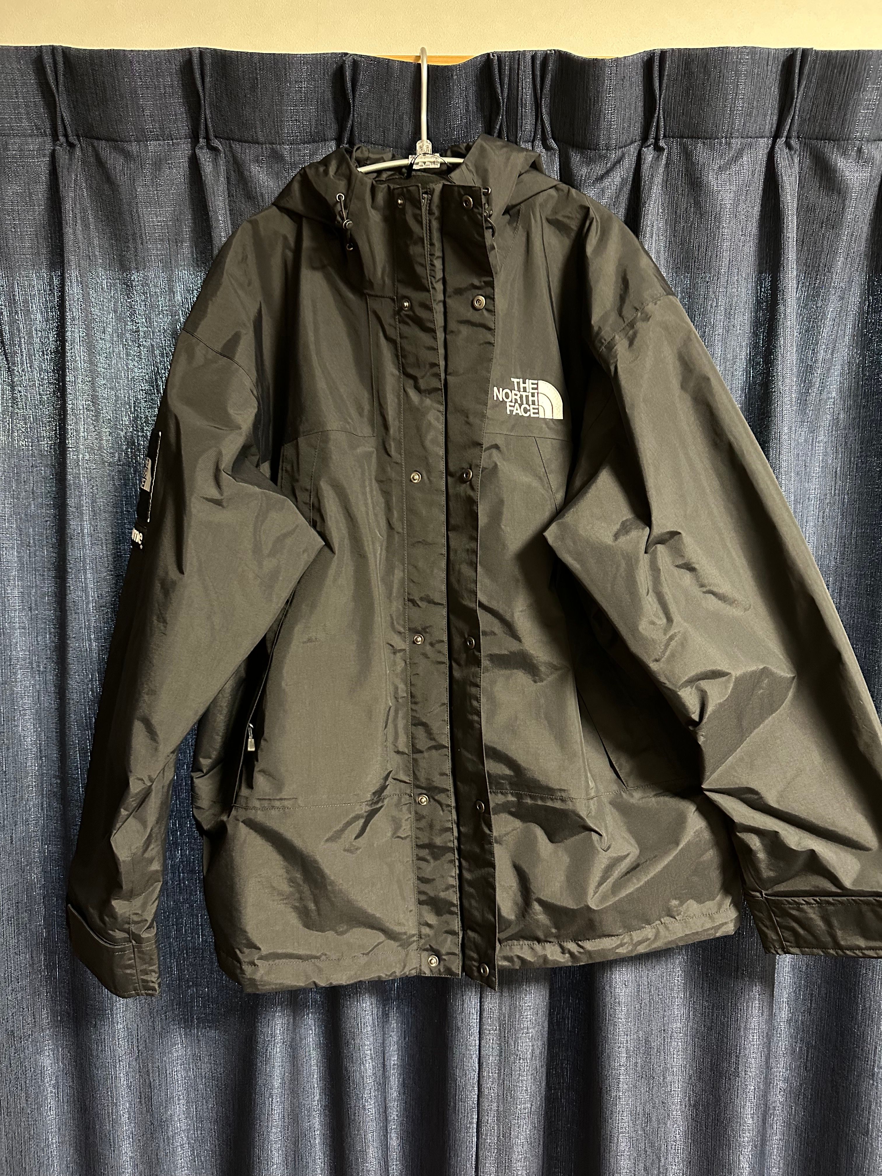 Supreme x The North Face Mountain Jacket "Black"