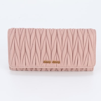 ■極美品 ミュウミュウ マテラッセ長財布 レザー