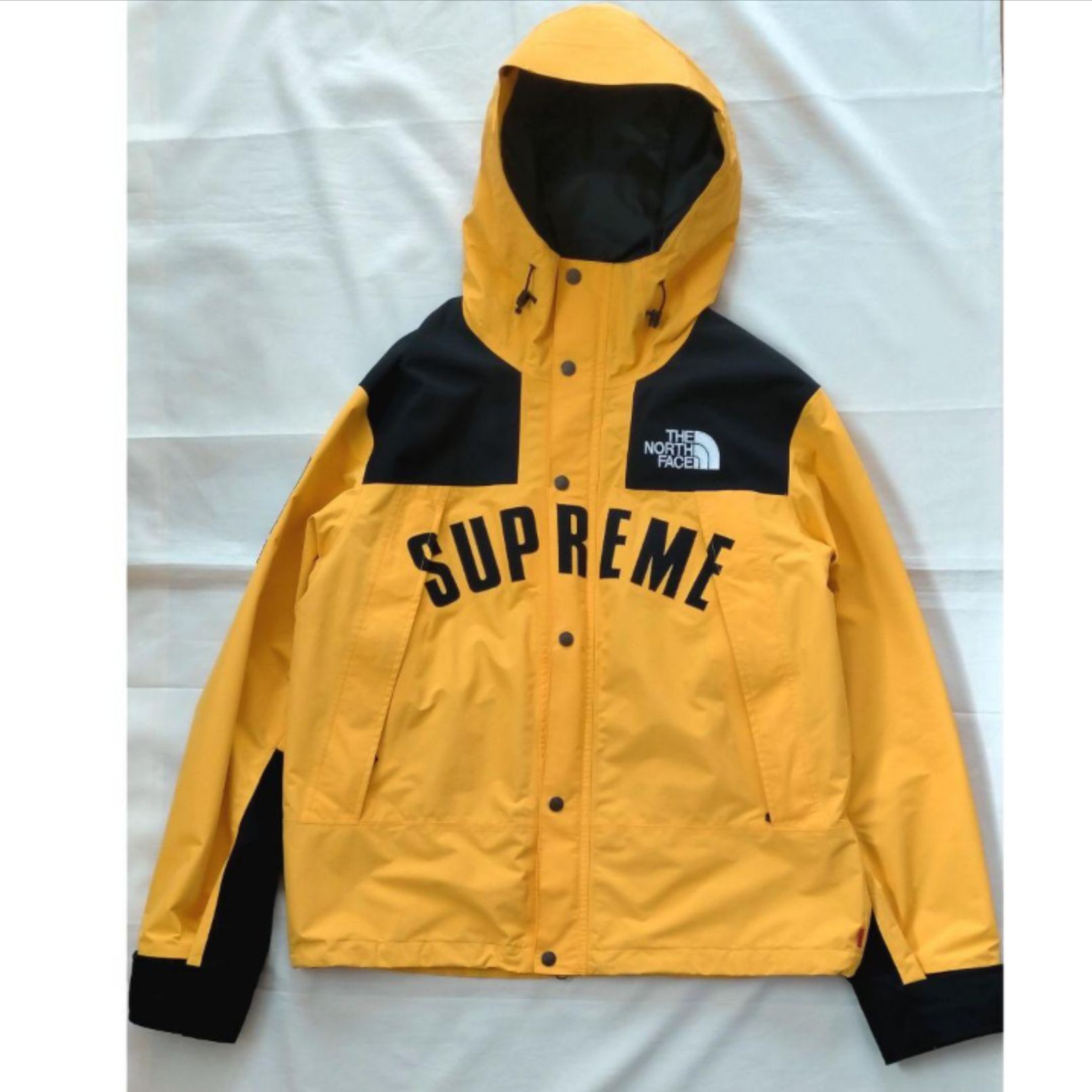 Supreme x The North Face Arc Logo Mountain Parka "Yellow"