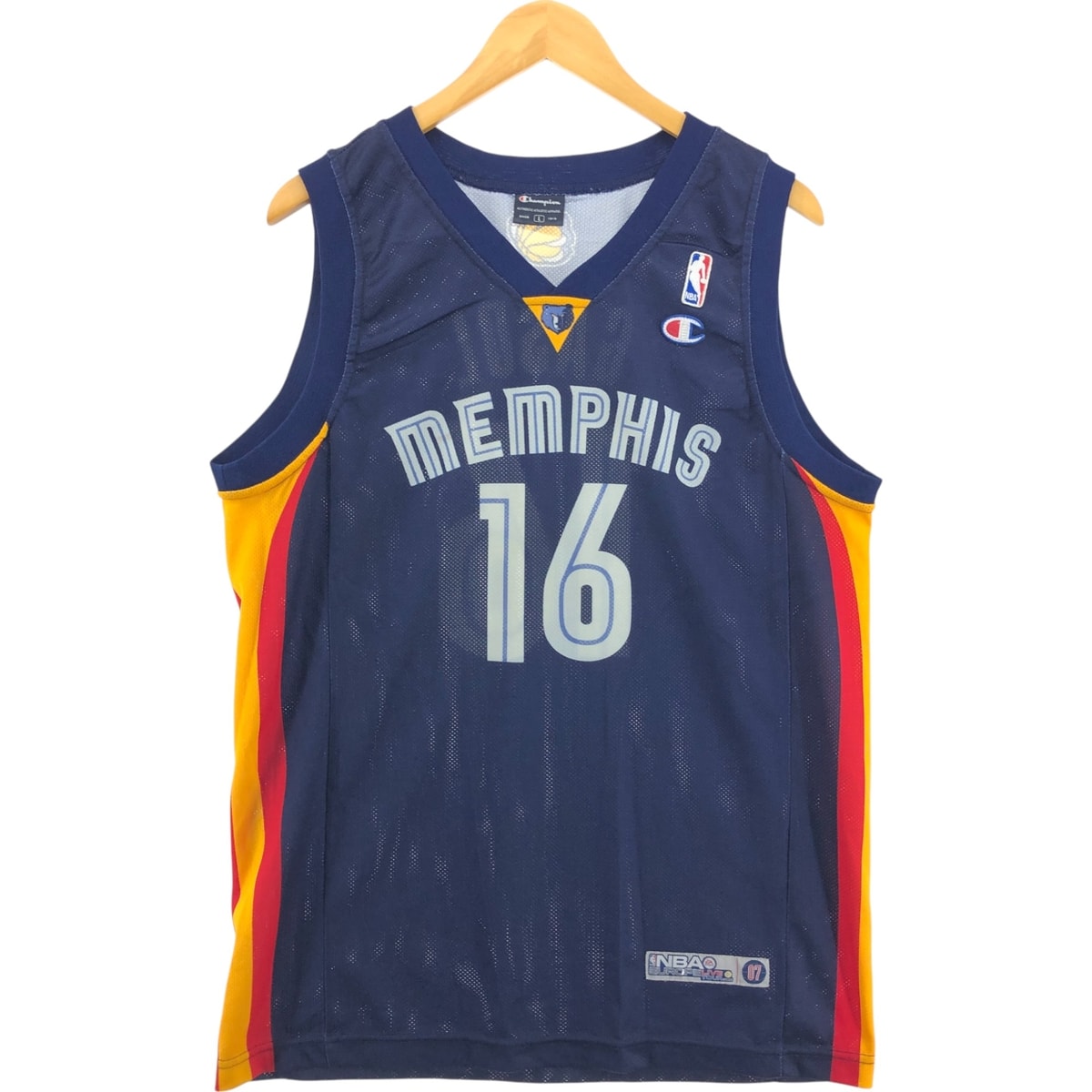 古着 チャンピオン Champion NBA MEMPHIS GRIZZLIES メンフィス グリズリーズ メッシュ Vネック ゲームシャツ レプリカユニフォーム イタリア製 メンズL相当/eaa552765