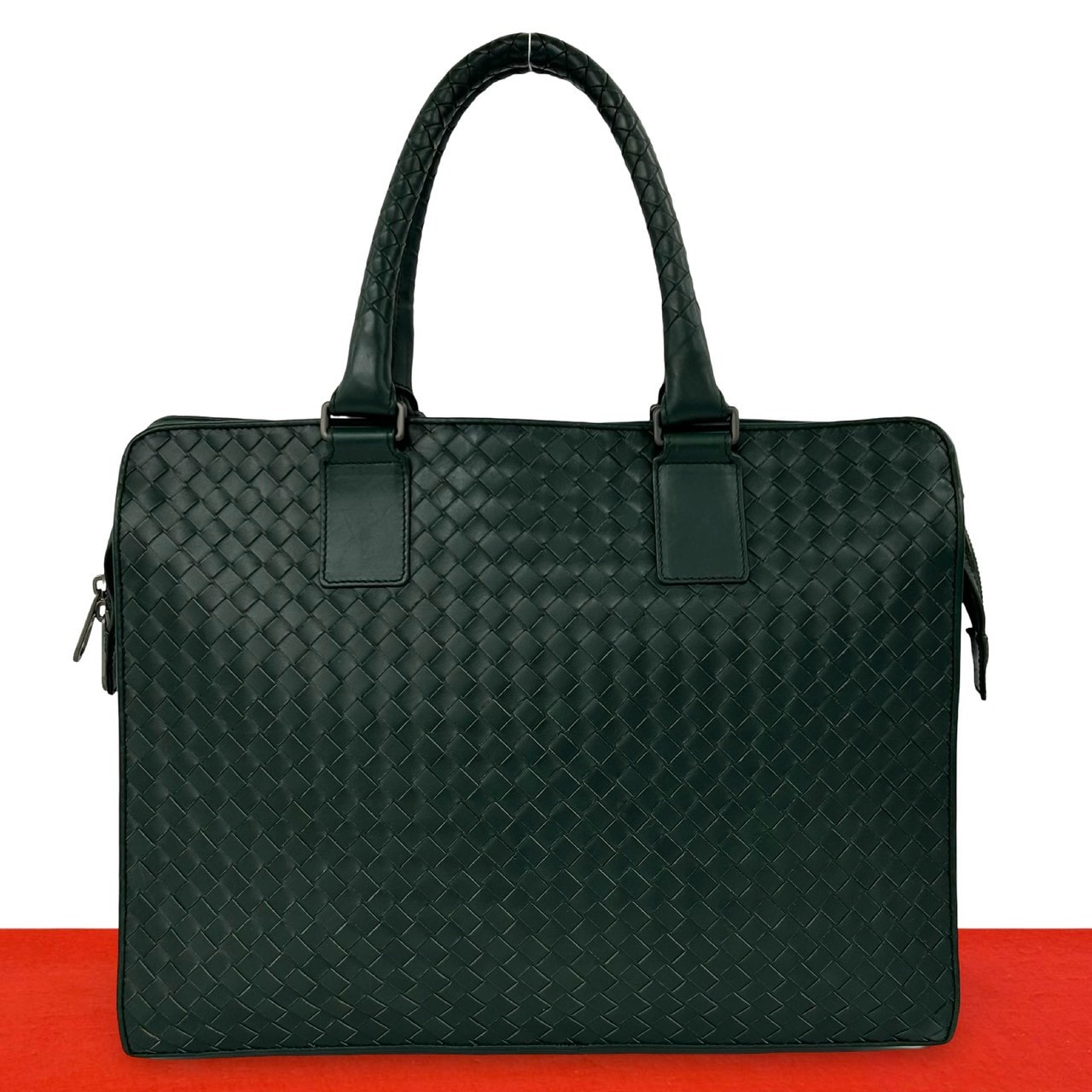 BOTTEGA VENETA ボッテガヴェネタ イントレチャート レザー ビジネスバッグ グリーン
30331