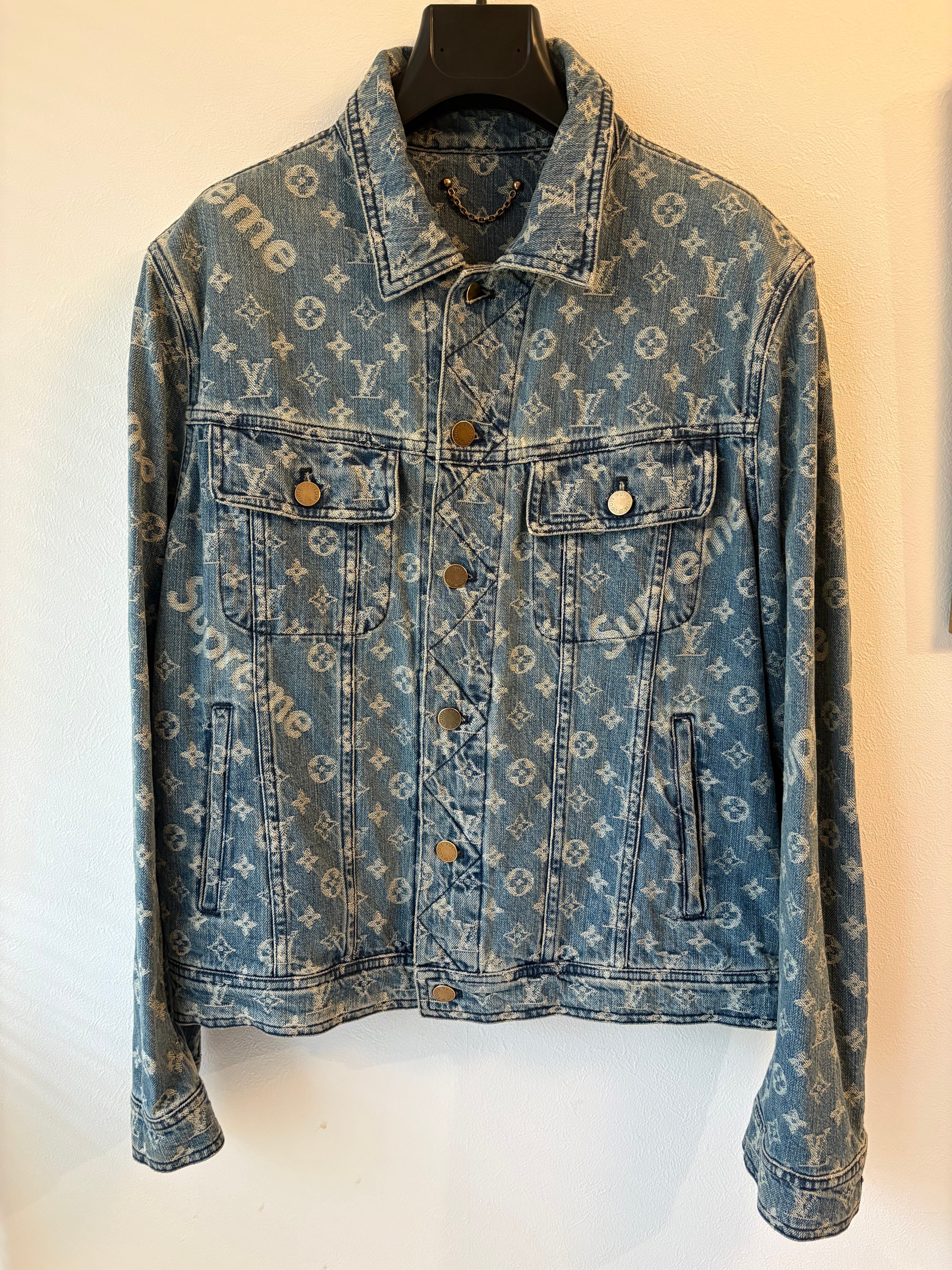 Supreme x Louis Vuitton Jacquard Denim Trucker Jacket "Blue"