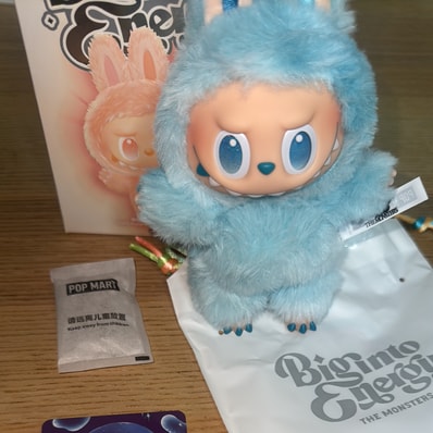 POP MART THE MONSTERS (LABUBU) Big into Energy Series Plush Pendant HOPE