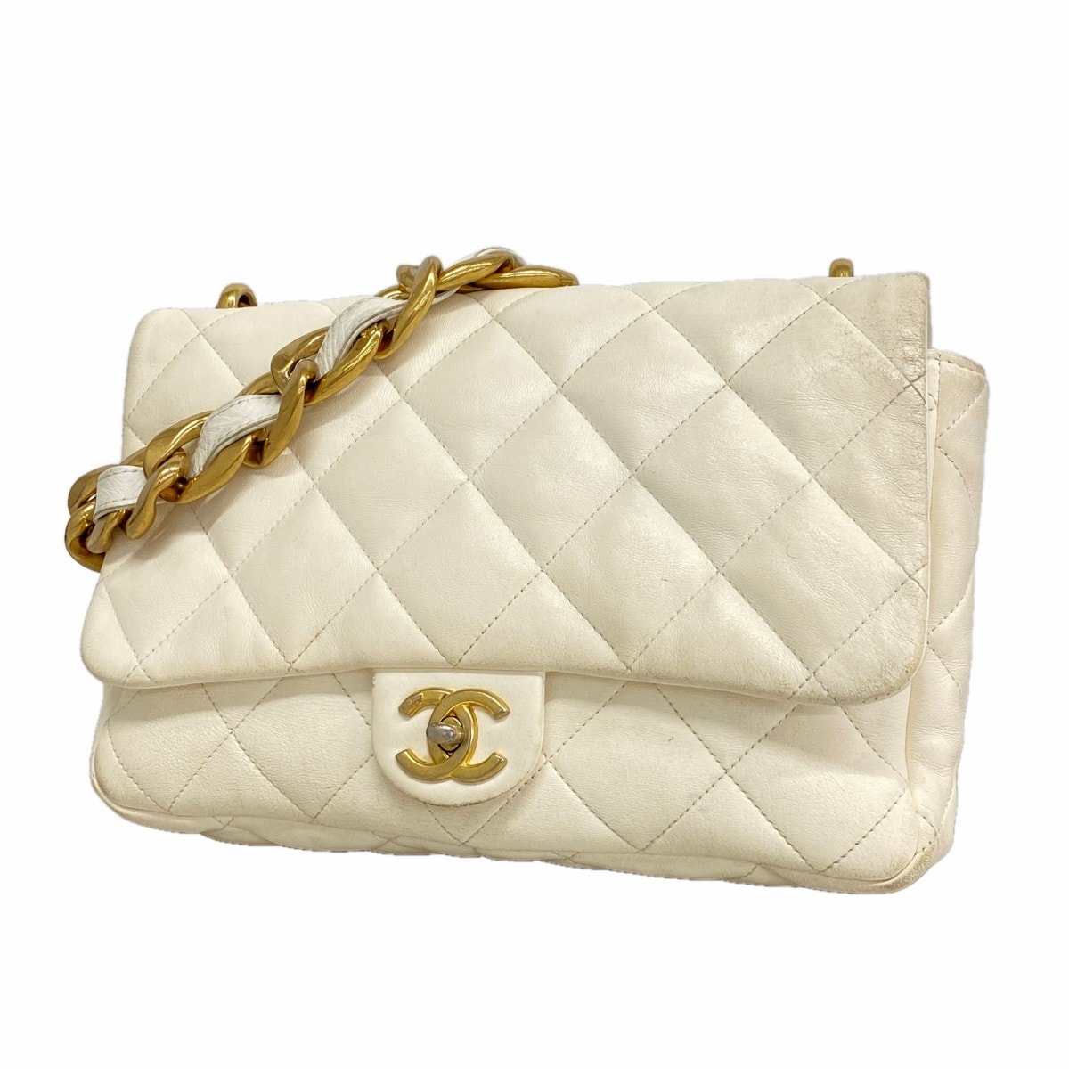 【6gd5254】シャネル ショルダーバッグ マトラッセ チェーンショルダー ラムスキン ホワイト ゴールド金具【中古】レディース