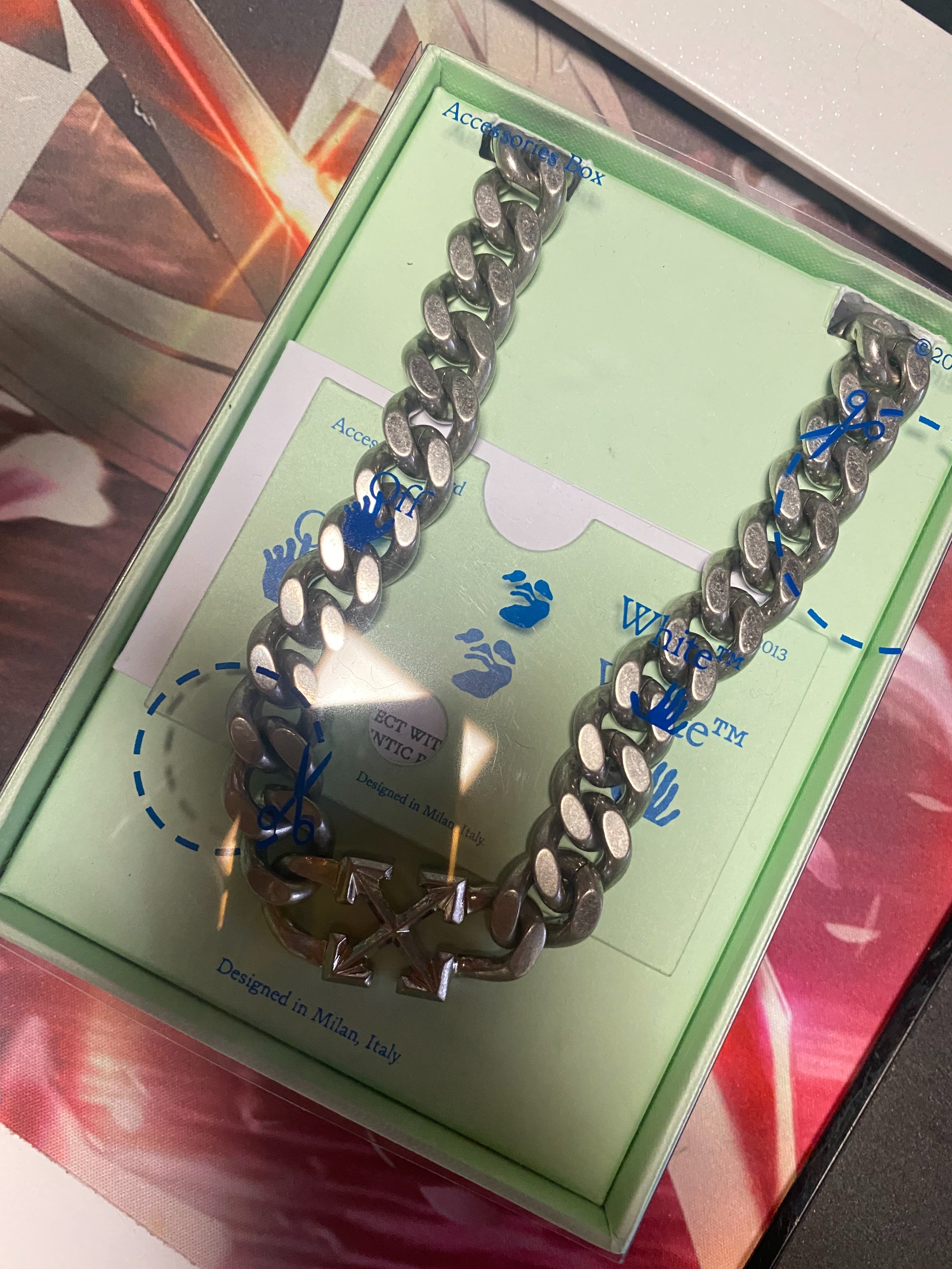 Off-White アローチェーンネックレス