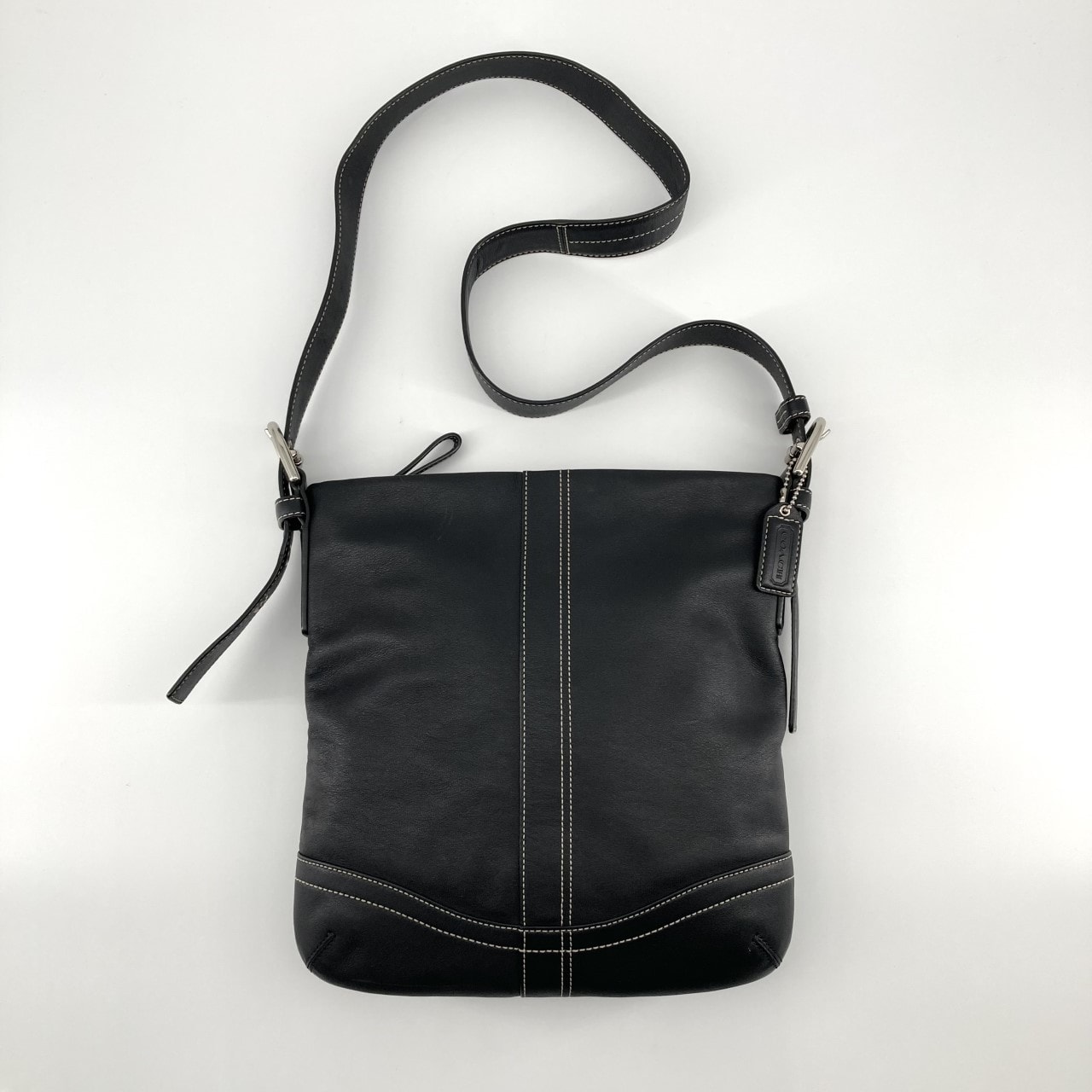 COACH(コーチ) ソーホー スリム ダッフル F10937 ショルダーバッグ ブラック