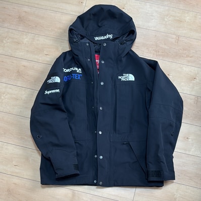 Supreme x The North Face Expedition Jacket "Black"