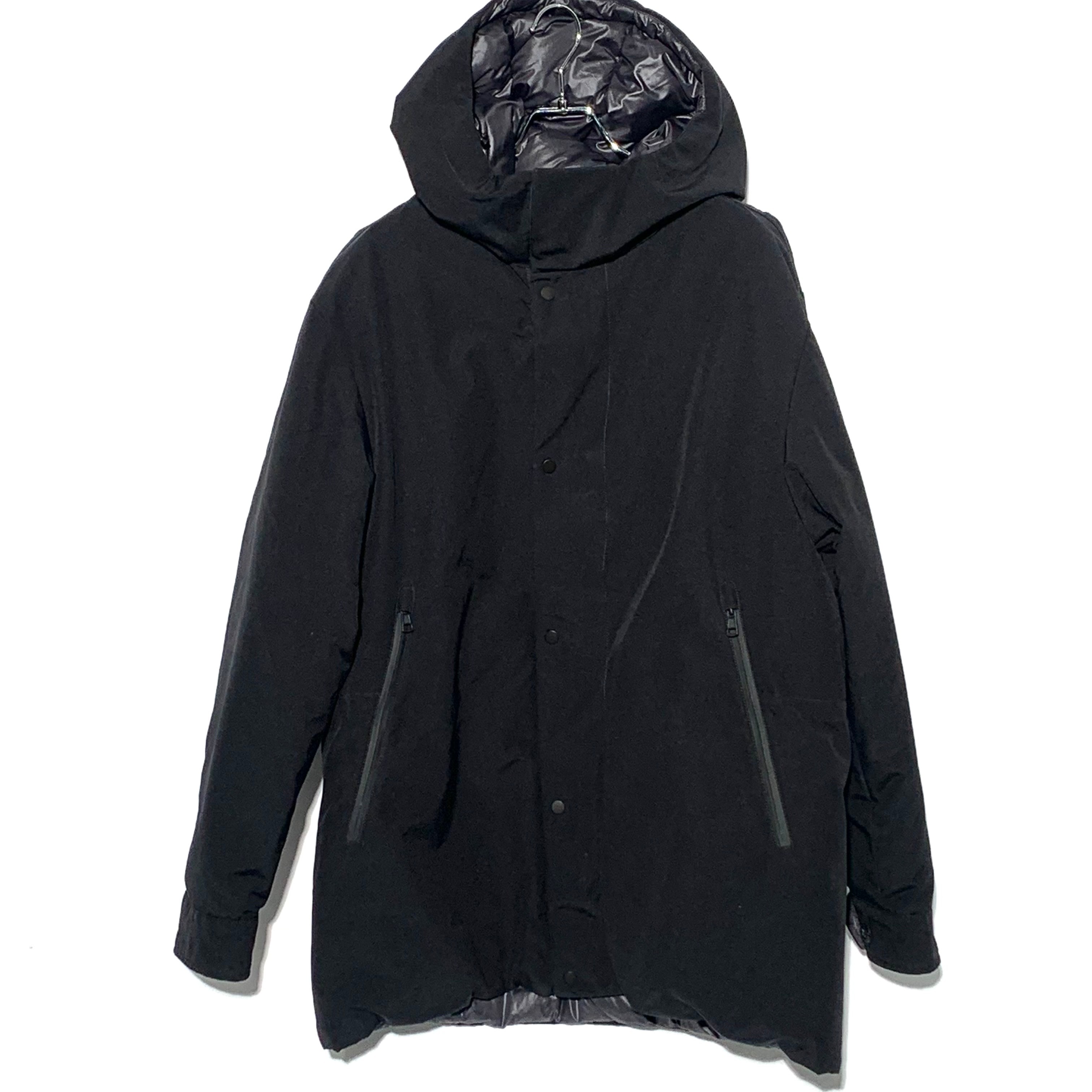 MONCLER Exclusive for Ron Herman Fowey Short Parka "Black"
