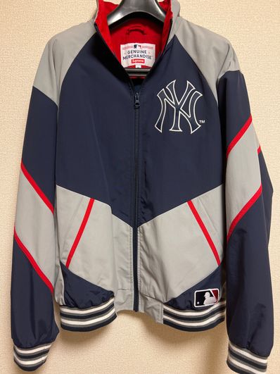 Supreme New York YankeesTM Track Jacket "Navy"