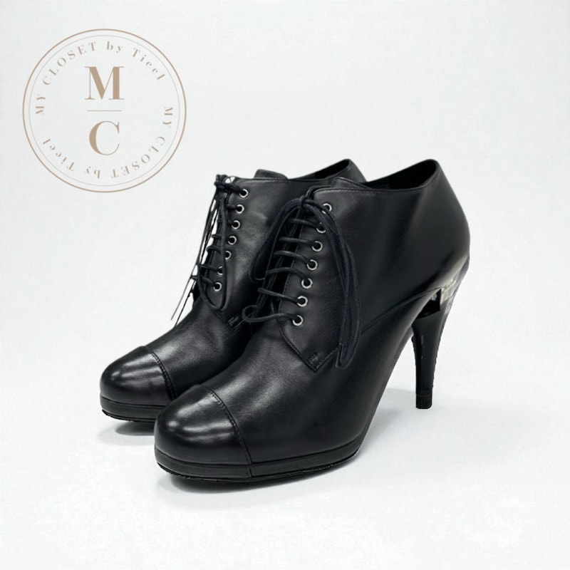 シャネル CHANEL ブーツ ショートブーツ 靴 シューズ レザー ブラック 黒 レースアップ パール ブーティ