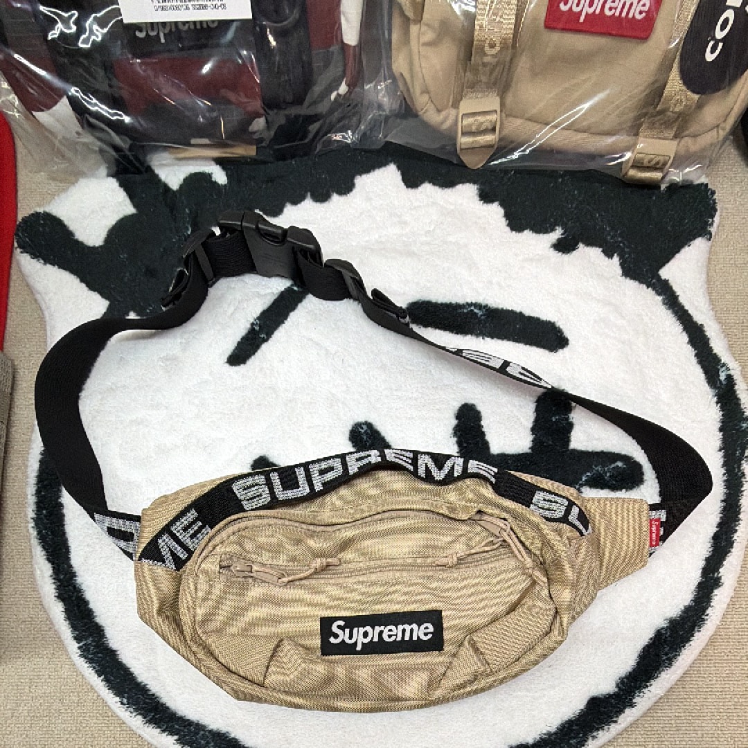 Supreme 18SS Waist Bag "Tan"