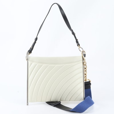 ■極美品 クロエ ロイ キルティングショルダーバッグ レザー