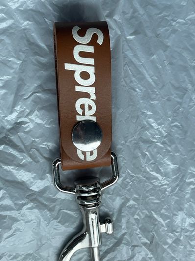 Supreme Leather Key Loop "Brown"