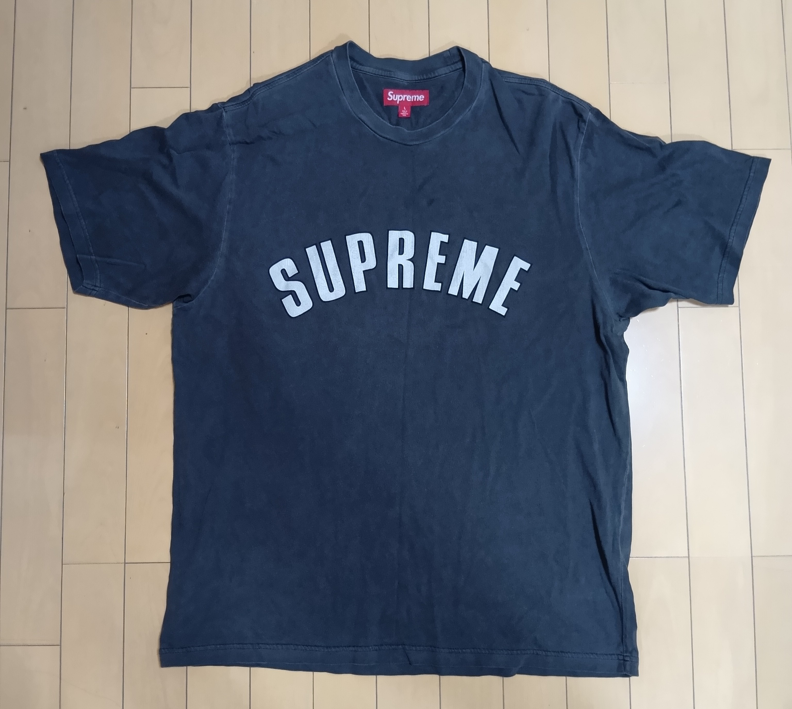 Supreme Cracked Arc S/S Top 